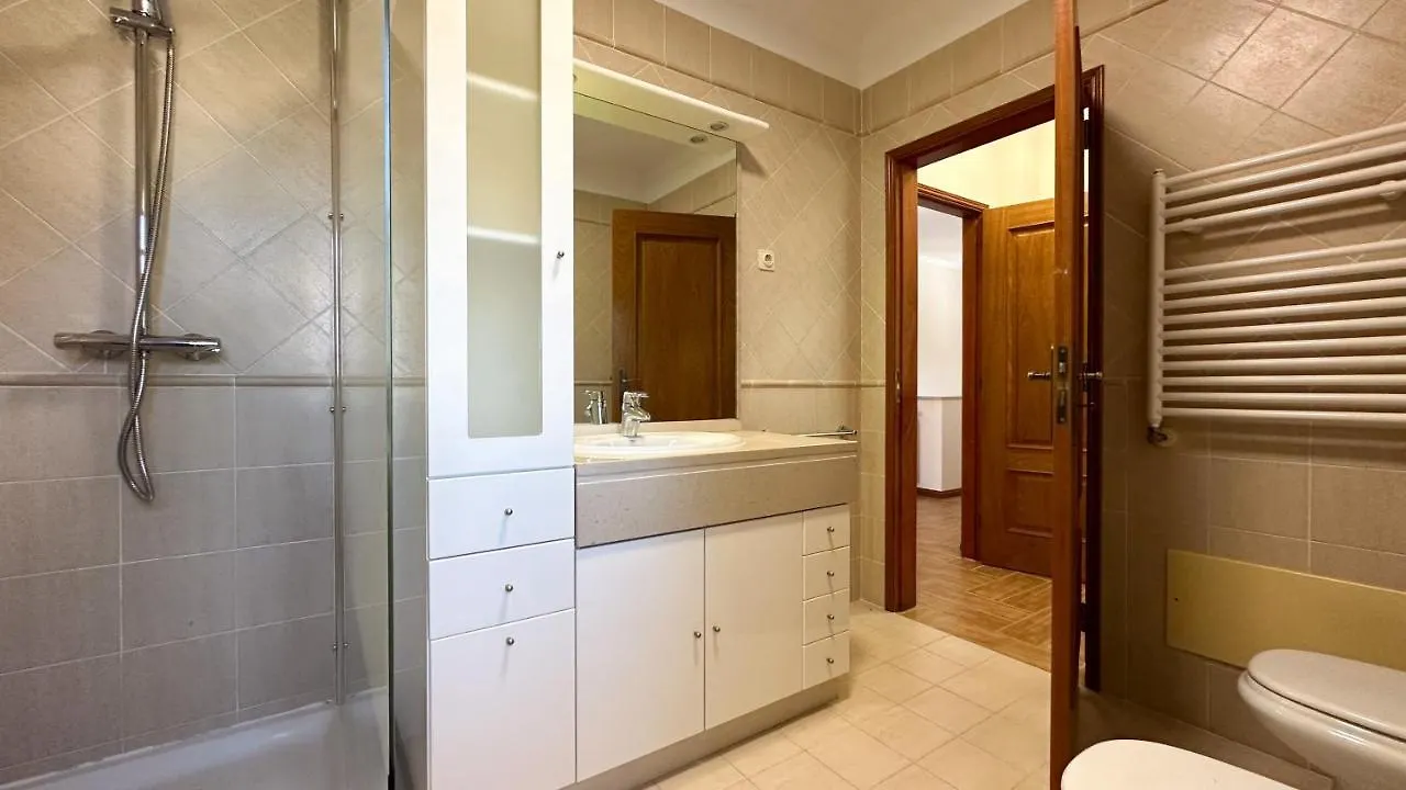البوفيرا Vivenda Catavento V5 Piscina E 100Mt Praia Da Gale البرتغال