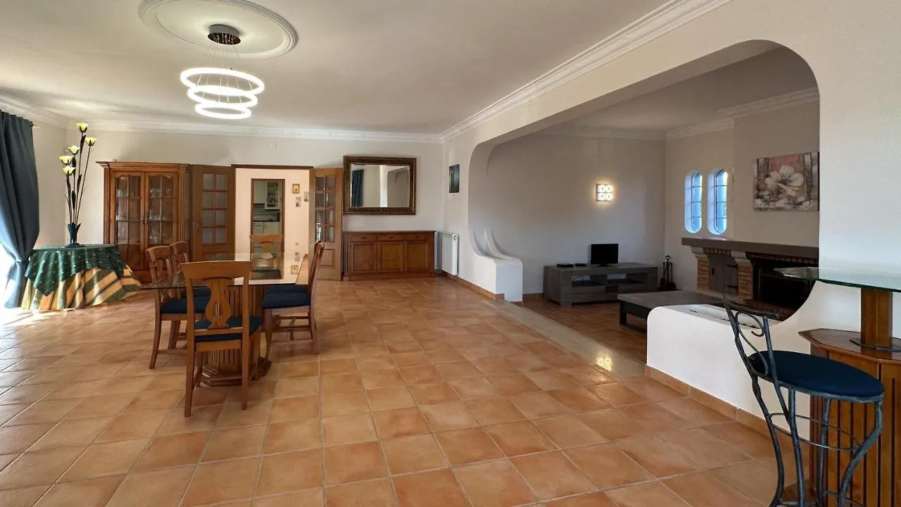 البوفيرا Vivenda Catavento V5 Piscina E 100Mt Praia Da Gale