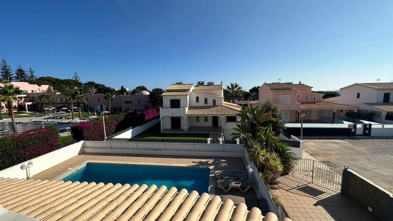 فيلة البوفيرا Vivenda Catavento V5 Piscina E 100Mt Praia Da Gale البرتغال