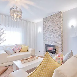 Mica Apartment