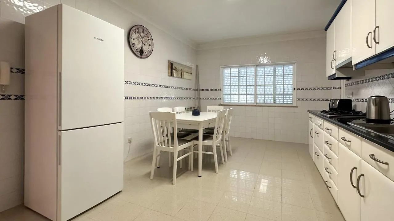 Vivenda Catavento V5 Piscina E 100Mt Praia Da Gale Albufeira