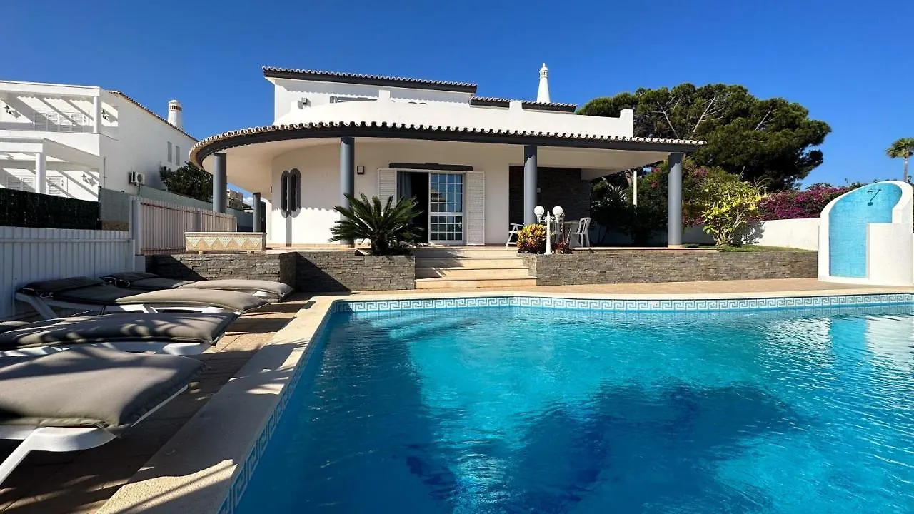 Vivenda Catavento V5 Piscina E 100Mt Praia Da Gale Albufeira