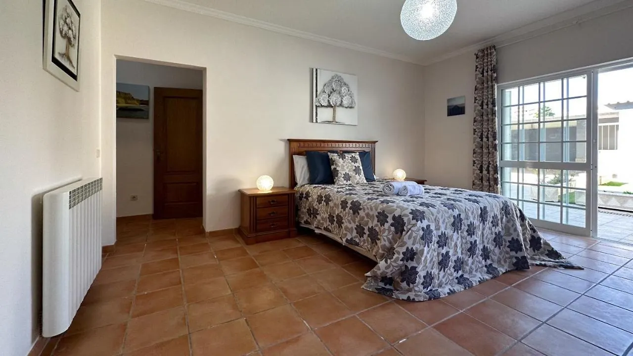 Villa Vivenda Catavento V5 Piscina E 100Mt Praia Da Gale Albufeira